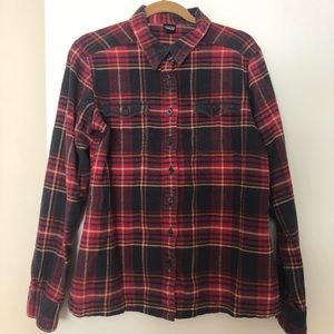 Patagonia Women’s long-sleeved fjord flannel shirt